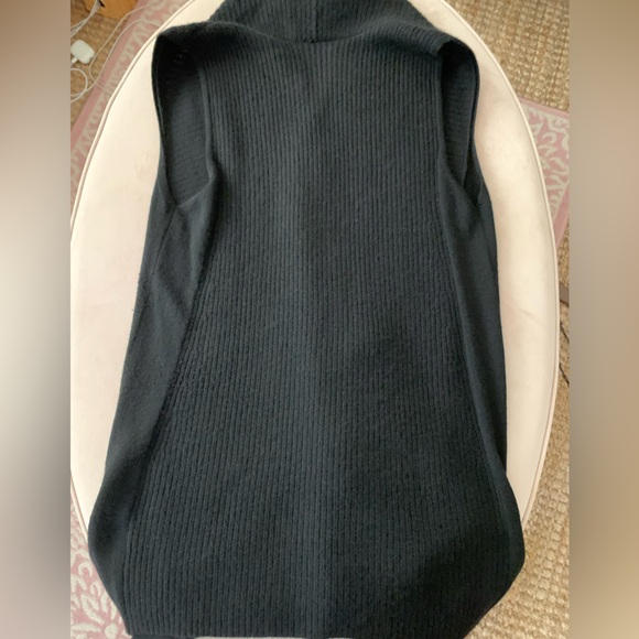 Charter Club Black Cashmere Sweater - Picture 4 of 9